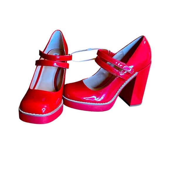 Steve Madden Shoes - STEVE MADDEN WOMENS TWICE
PUMP - RED Mary Jane Size 7.5M New without box